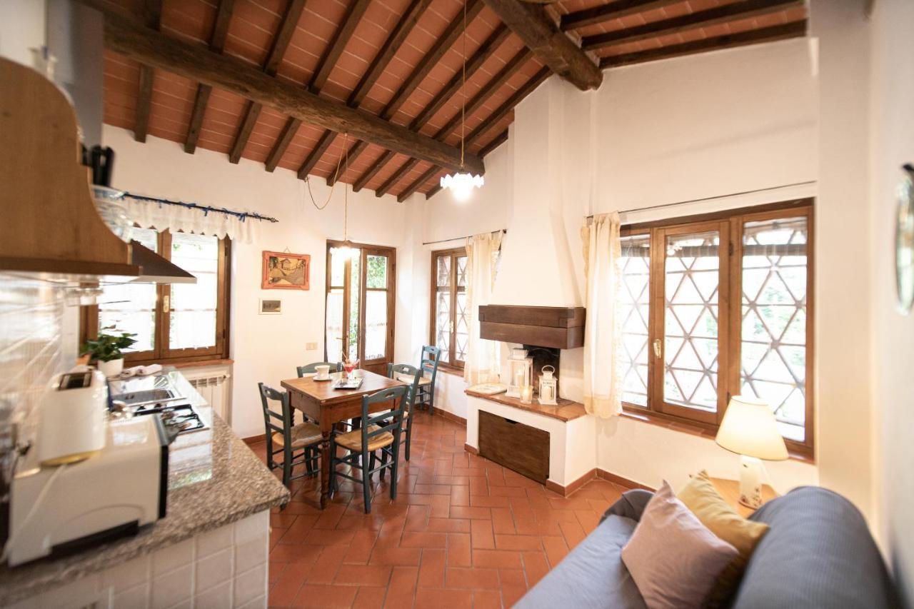 Casetta Di Butia, Glicine Apartment Borgo a Mozzano Buitenkant foto